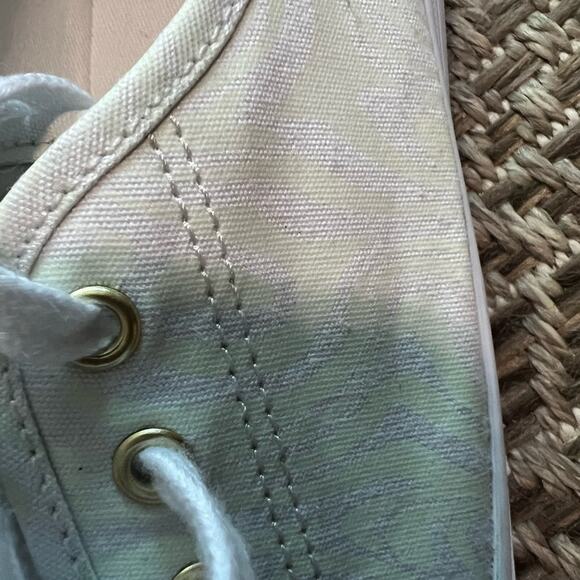 Keds glow in the dark shoe Womens Sz 10 - Picture 6 of 6